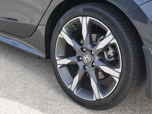 Used 2025 Honda Civic Sport Touring image 6