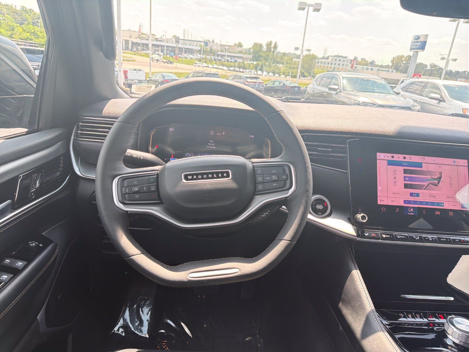 Used 2025 Jeep Wagoneer Series II RWD image 15