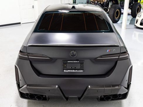 Used 2026 BMW M5 w/ Carbon Package AWD/4WD image 22