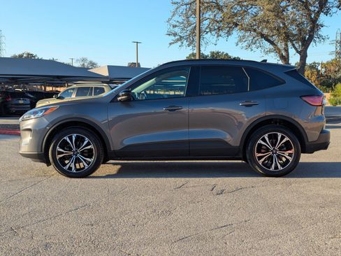 Used 2021 Ford Escape SEL w/ SEL Stealth AWD Package image 7