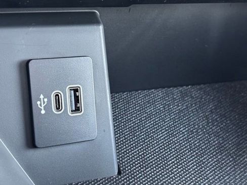 New 2026 Ford F150 Lariat image 39