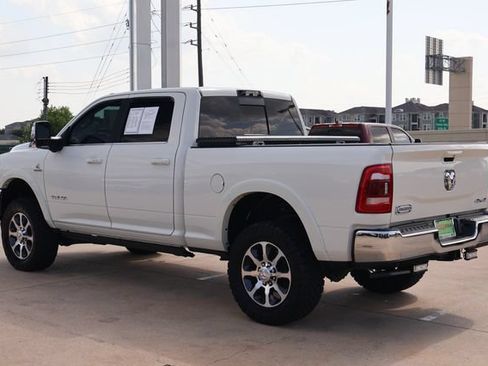 Used 2024 RAM 2500 Limited w/ Towing Technology Group AWD/4WD image 4