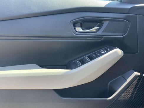Used 2023 Honda Accord EX image 15