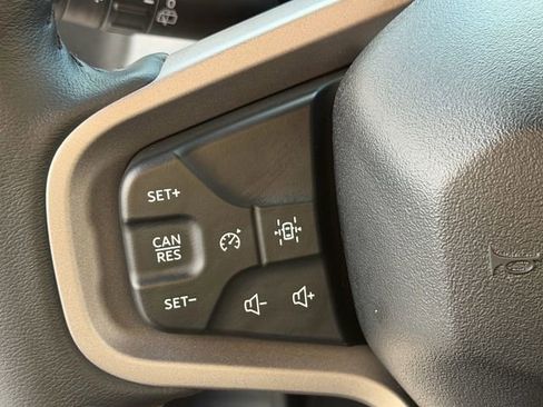 Certified 2025 Ford Bronco Badlands AWD/4WD image 24