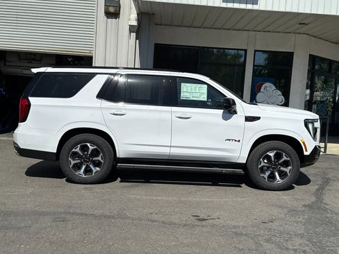 New 2026 GMC Yukon AT4 Ultimate AWD/4WD image 2