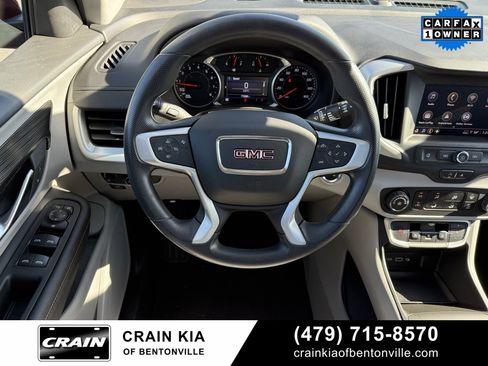 Used 2022 GMC Terrain SLE image 14