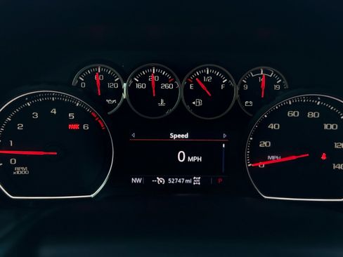 Used 2021 Chevrolet Tahoe Z71 image 21