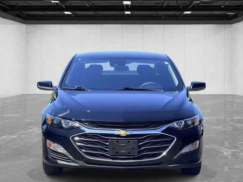 Used 2023 Chevrolet Malibu LT w/ Driver Confidence Package FWD image 2