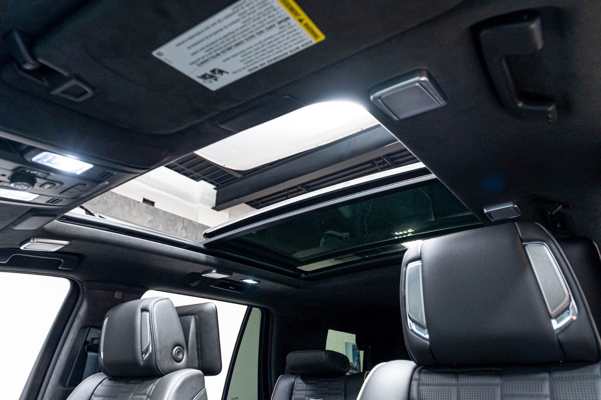 Used 2024 Cadillac Escalade Sport Platinum AWD/4WD image 36