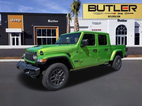 New 2025 Jeep Gladiator Sport image 1