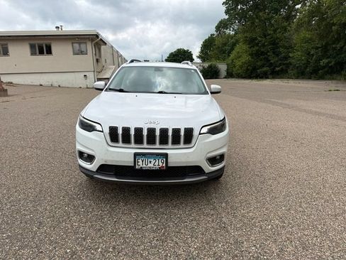 Used 2019 Jeep Cherokee Limited AWD/4WD image 7