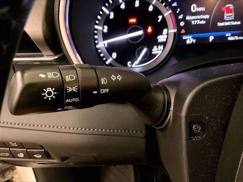 Used 2021 Toyota Highlander Limited AWD/4WD image 31