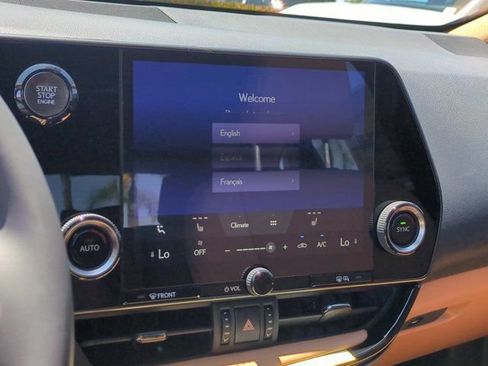New 2026 Lexus NX 350 AWD image 17