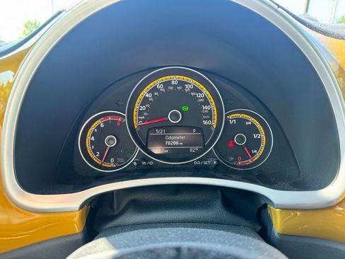 Used 2017 Volkswagen Beetle 1.8T Dune FWD image 10