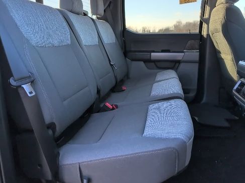 Used 2022 Ford F150 XLT w/ Equipment Group 302A High image 17