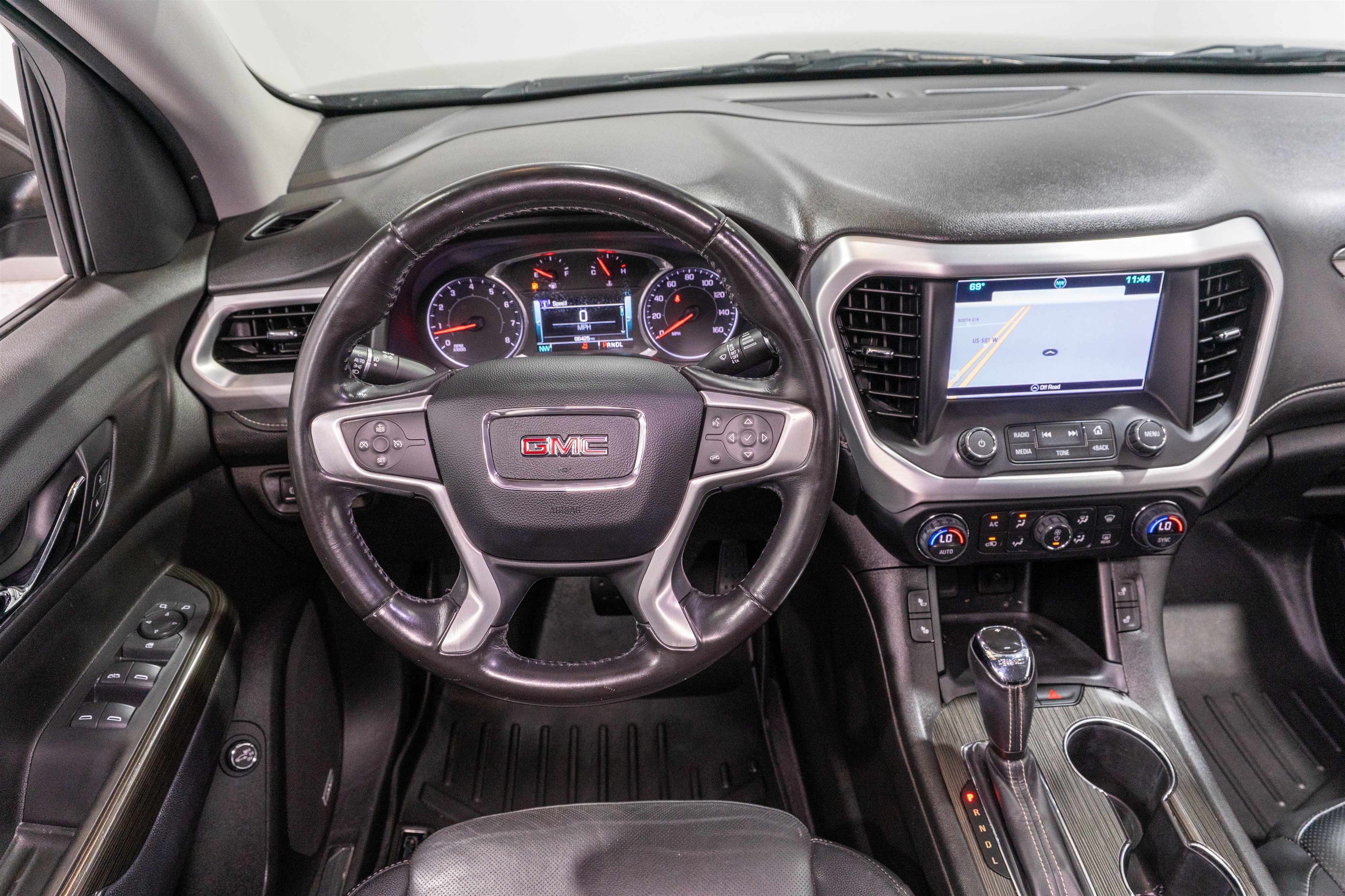 Used 2019 GMC Acadia SLT FWD image 11