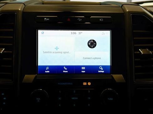 Used 2022 Ford F250 XLT w/ XLT Premium Package image 13