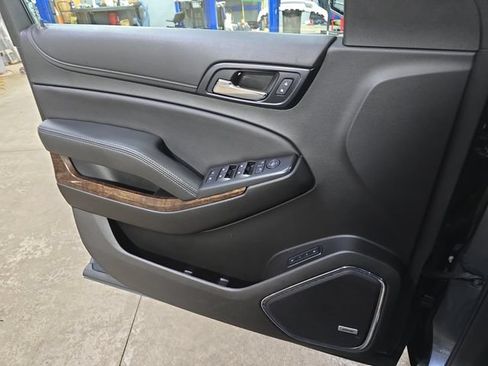 Used 2020 Chevrolet Tahoe LT AWD/4WD image 29