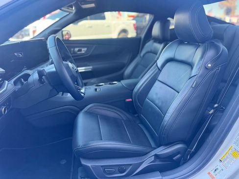 Used 2024 Ford Mustang GT Premium RWD image 19