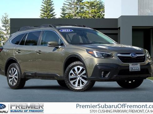Used 2021 Subaru Outback Premium w/ Popular Package #1 AWD/4WD image 1