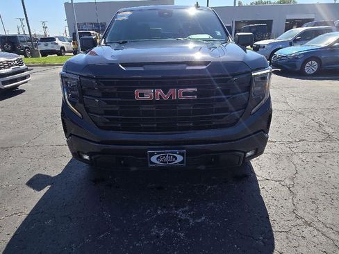 Used 2022 GMC Sierra 1500 Elevation AWD/4WD image 1