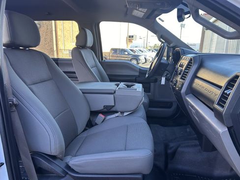 Used 2019 Ford F250 XL w/ Power Equipment Group image 11