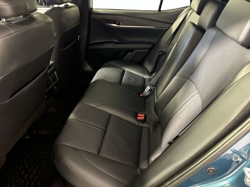 Used 2025 Toyota Camry XSE AWD/4WD image 25