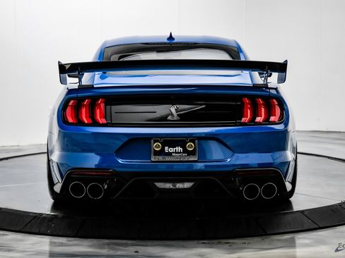 Used 2021 Ford Mustang Shelby GT500 w/ Carbon Fiber Track Pack image 11