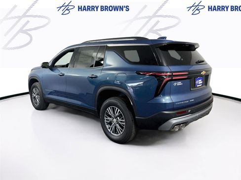 New 2026 Chevrolet Traverse LT w/ Driver Confidence Package AWD/4WD image 30