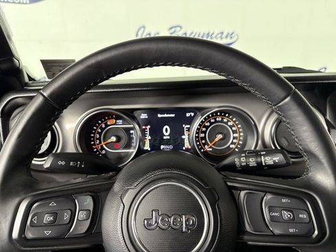 Used 2021 Jeep Wrangler Sport image 4