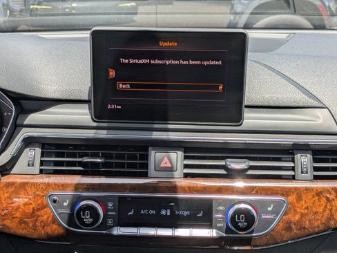 Used 2019 Audi A5 2.0T Premium w/ Convenience Package AWD/4WD image 18
