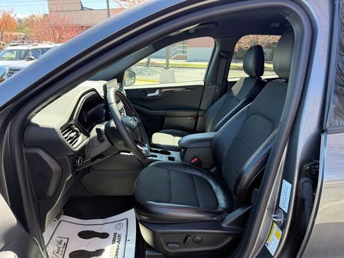 Certified 2023 Ford Escape ST-Line w/ Tech Pack #1 AWD/4WD image 12