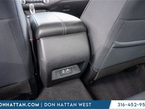 Used 2024 Nissan Altima 2.5 SV image 23