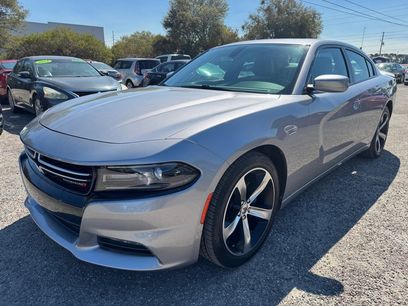 Used 2017 Dodge Charger SXT w/ Plus Group
