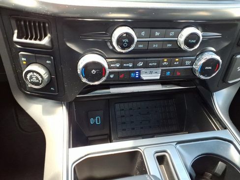 Used 2024 Ford F150 Lariat w/ Equipment Group 502A High AWD/4WD image 27