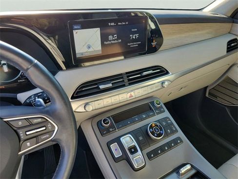 Used 2021 Hyundai Palisade Limited w/ Cargo Package image 16