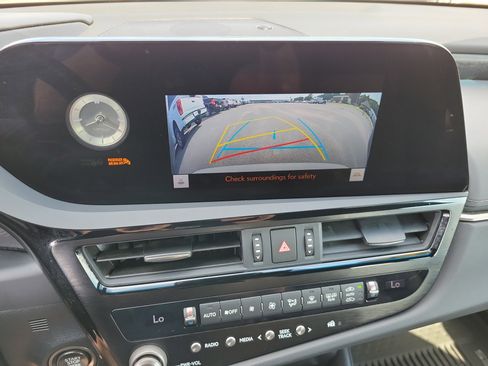 Used 2023 Lexus ES 350 w/ Premium Package FWD image 15