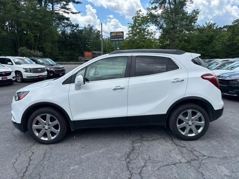 Used 2017 Buick Encore Essence w/ Experience Buick Package AWD/4WD image 5