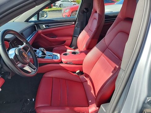 Used 2020 Porsche Panamera w/ Premium Package Plus image 19