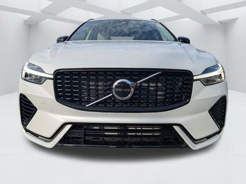 New 2024 Volvo XC60 T8 Core w/ Protection Package Premier AWD/4WD image 11