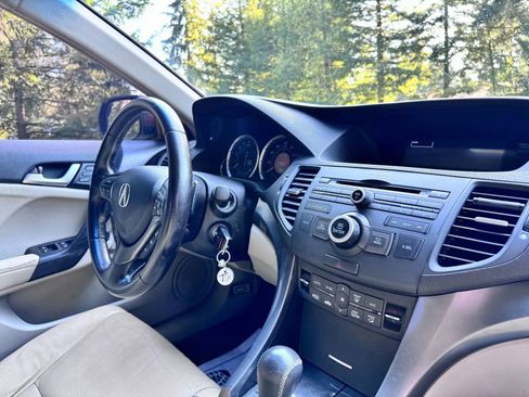 Used 2011 Acura TSX Sedan image 12