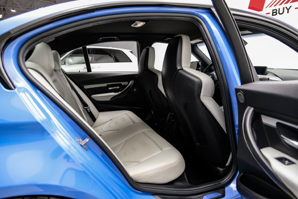Used 2018 BMW M3 RWD image 50