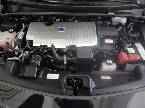 Used 2020 Toyota Prius Prime XLE FWD image 29