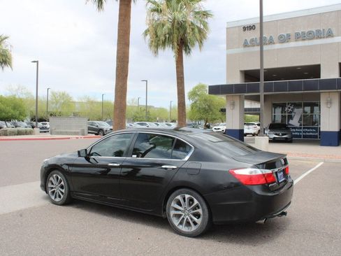Used 2015 Honda Accord Sport image 3