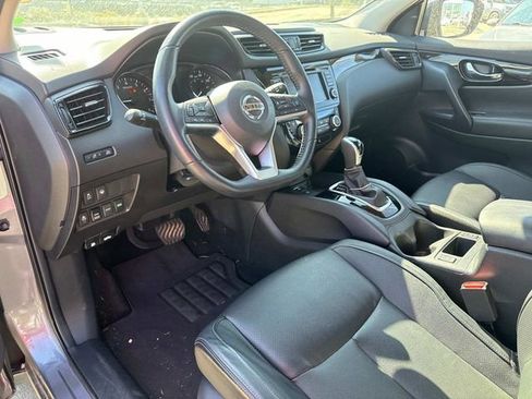 Used 2022 Nissan Rogue Sport SL image 24