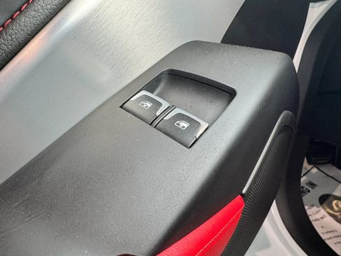 Used 2015 Chevrolet Corvette Stingray Convertible w/ 2LT Preferred Equipment Group RWD image 15