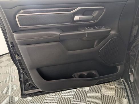 Used 2021 RAM 1500 Big Horn image 10