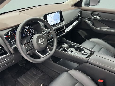 Used 2023 Nissan Rogue SL w/ SL Premium Package AWD/4WD image 11