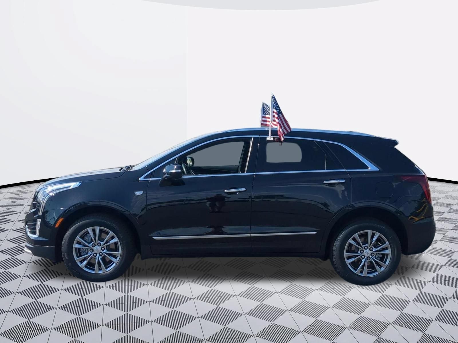 Certified 2022 Cadillac XT5 Premium Luxury AWD/4WD image 4