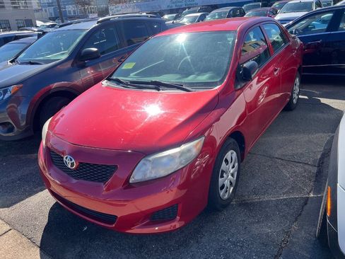 Used 2010 Toyota Corolla FWD image 2